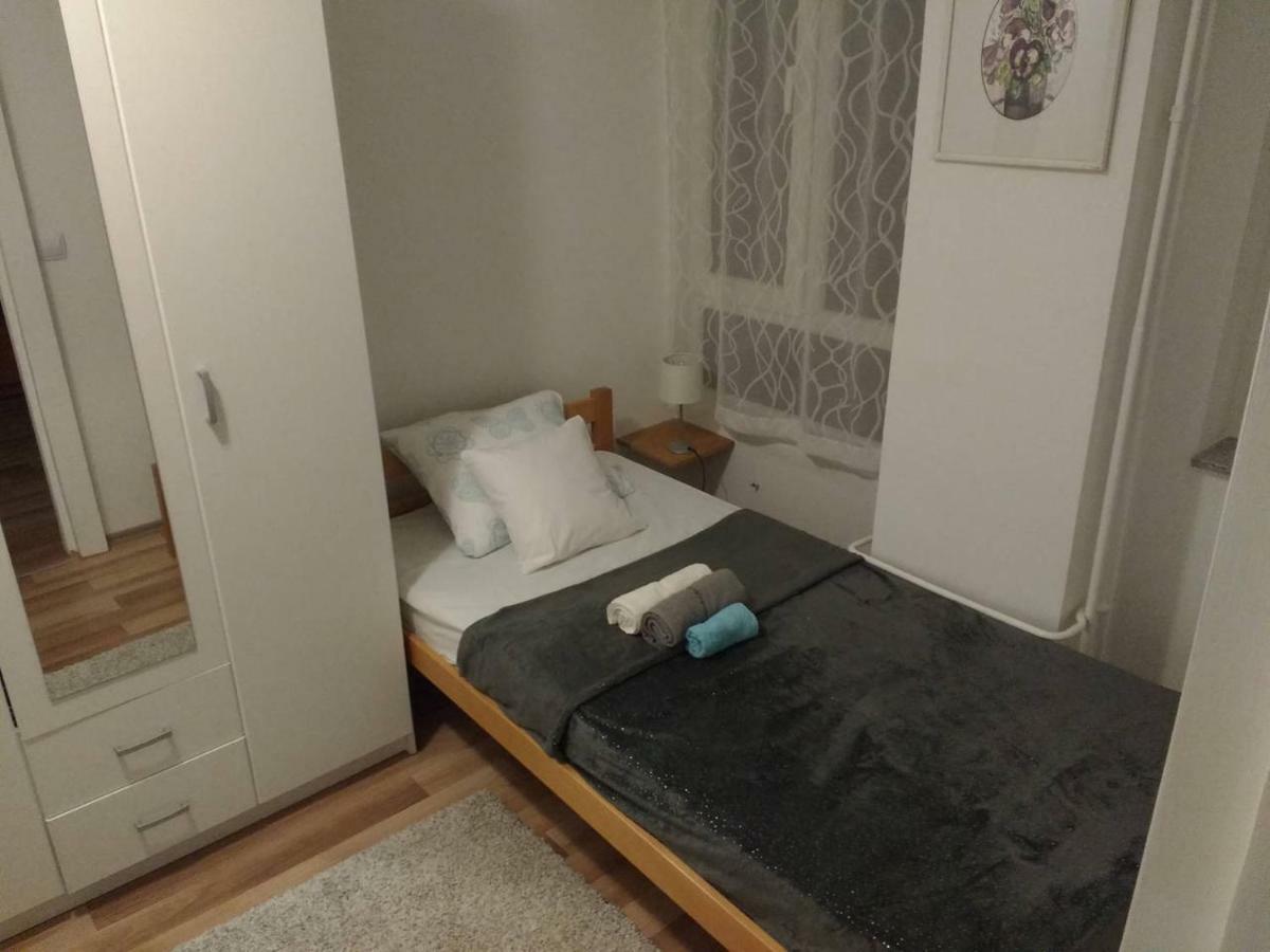Meridian Apartment , 300M To Bus Terminal, Fast Wifi & Airport Transf Zagreb Exterior foto